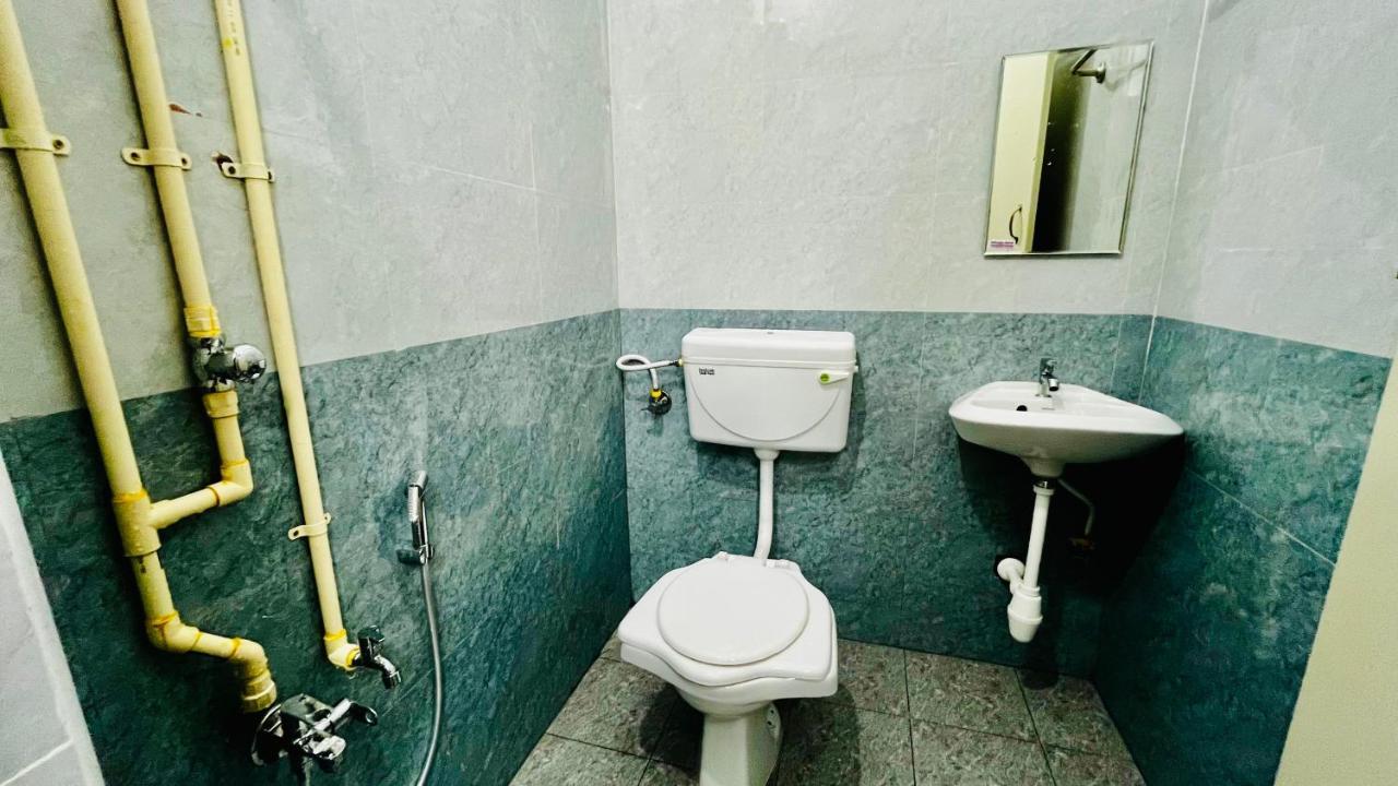 Hotel Star Nivas, Srirangam Tiruchirappalli Εξωτερικό φωτογραφία